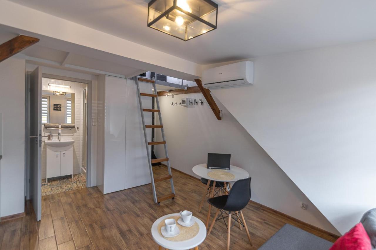 Apartamenty Niedaleko Dworca Od Wroclawapartament-Pl Exterior photo