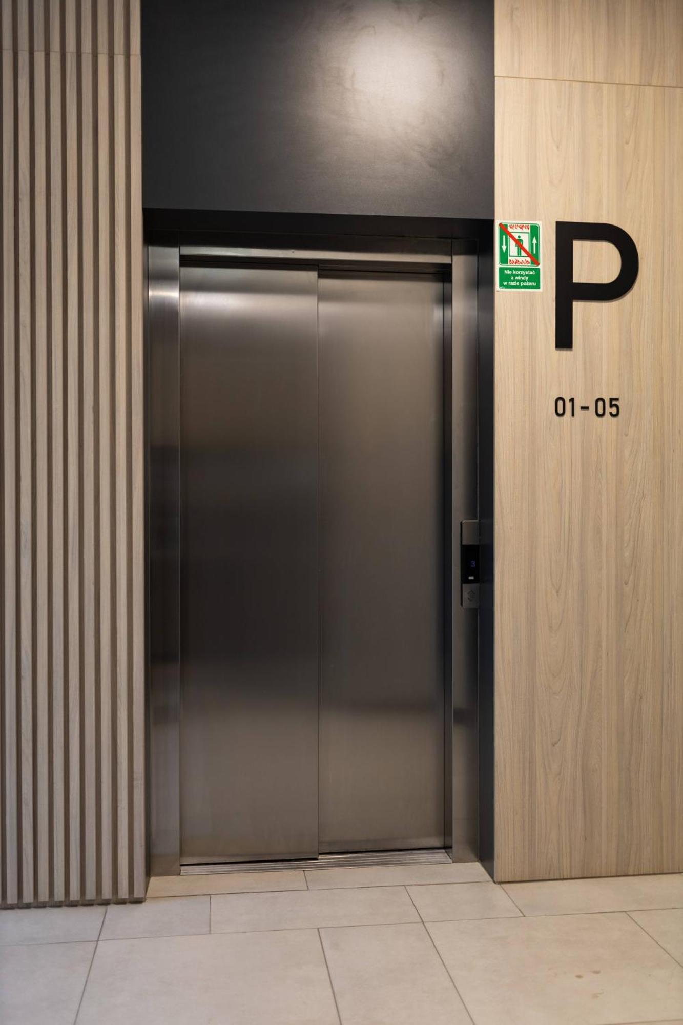 Apartamenty Niedaleko Dworca Od Wroclawapartament-Pl Exterior photo
